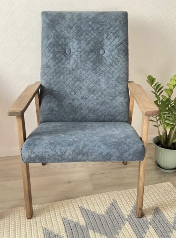 A nagymamám régi széke néhány nap alatt elegáns bútorrá változott: úgy néz ki, mint az új