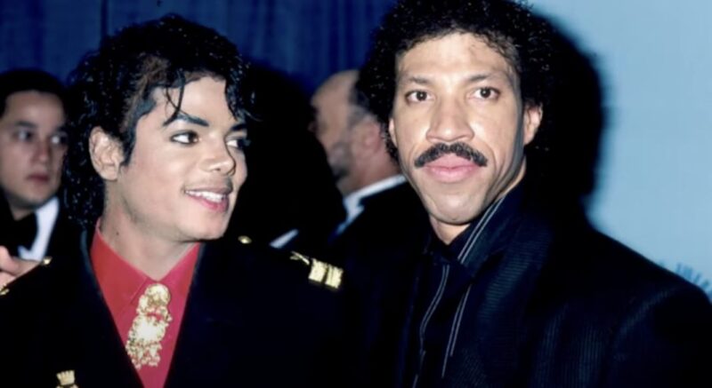 Michael Jackson sírját 15 év után újra megnyitották, és a felfedezés, amelyre rábukkantak, megdöbbentette az egész világot