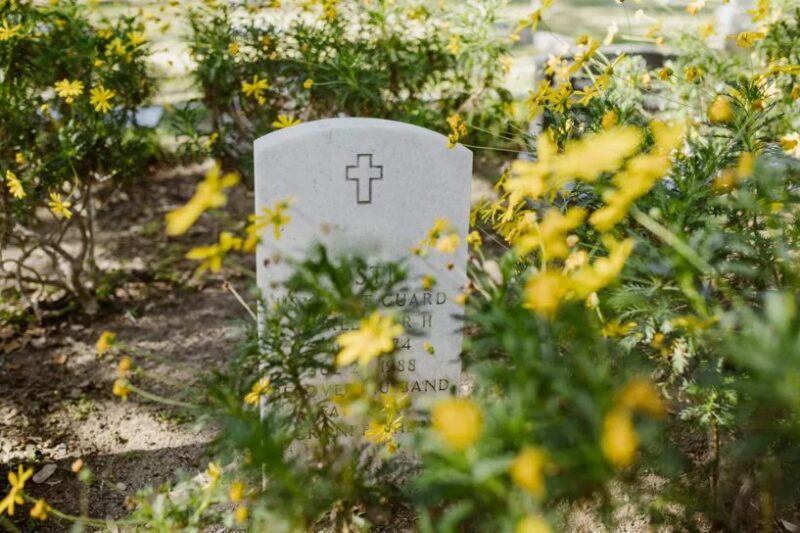A kisfiú elment ikertestvére sírjához – de este 11-kor sem tért haza